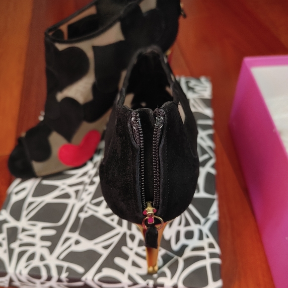 DVF Love Limited Edition High Heels - Picture 2 of 7